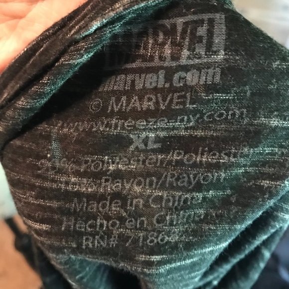 NWT Marvel Captain America XL Juniors Graphic Patriotic Summer Lightweight Tee - Picture 4 of 4